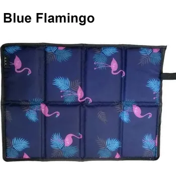 Hrací deka Skládací voděodolná pěnová podložka | sedací podložka, cestovní podložka - Modrý plameňák