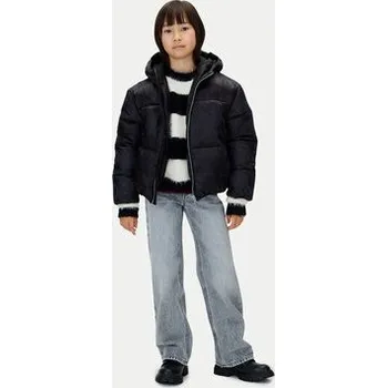 Calvin Klein Jeans Zimní bunda IG0IG03020 Černá Regular Fit 14Y