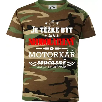 Chlapecké tričko Je těžké být tak neodolatelný - motorkář - Dětské maskáčové triko - 122 cm/6 let ( Hnědý maskáč )
