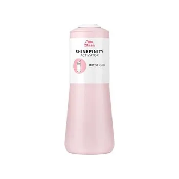Barva na vlasy Wella Professionals Shinefinity Activator Bottle vyvíječ pro aplikaci z láhve 1 l, 7 Vol. 2%
