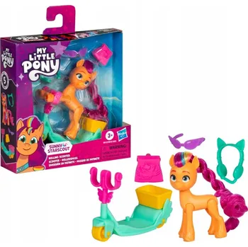 Figurka My Little Pony Karnevalová sada: Poník Sunny Starscout na koloběžce