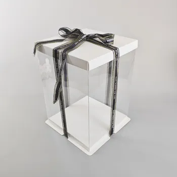 Krabička na výslužku Cake star dortový box bílý hranatý 33x33x40cm - bez stuhy