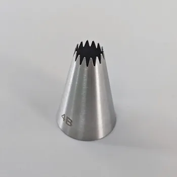 Vykrajovátko Cake star trezírovací špička č.4B