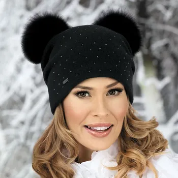 Pokrývka hlavy KRUMLOVANKA W-0157/018 černá