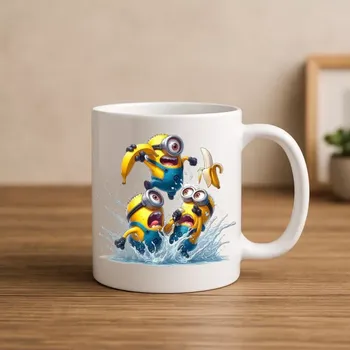 Hrnek Mimoni – Vodní bitva (Hrnek Mimoni – Vodní bitva, 330 ml)