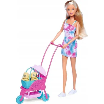 Panenka PANENKA STEFFI venčí se psy, psí kočárek