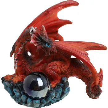 Karnevalový kostým MystiCalls Dekorativní soška červený drak s modrou křišťálovou koulí 9cm