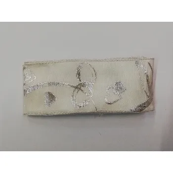 Stuha Látková stuha s drátkem 40mm - bílá se stříbrným okrajem a srdíčky - balení 3m