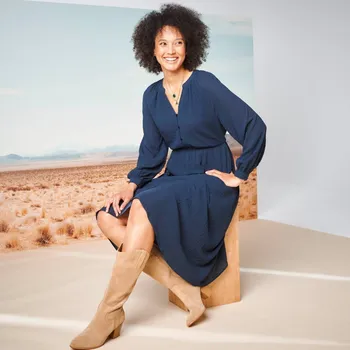 Dámské šaty Rozšířené midi šaty s dlouhými rukávy nám. modrá 48