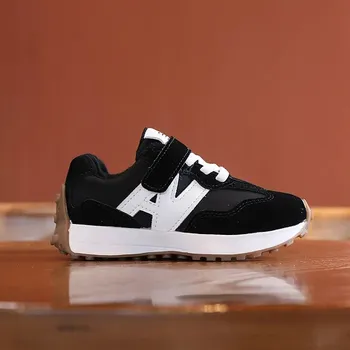 Chlapecké tenisky Dětské tenisky pro chlapce a dívky vhodné na běh a sport Velikost: 26, Barva (Varianta): Černá