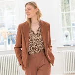 Splývavý blejzr karamelová 38