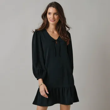 Dámské šaty Krátké jednobarevné šaty černá 40