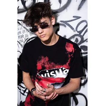 Chlapecké tričko Reporter Young | Chlapecké černé tričko s červeným potiskem a nápisem ‚VISUAL‘ - Barva ČERNÁ, Velikost 134/140 243-0440B-11-100-1