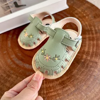 Chlapecké sandály Dětské sandálky s uzavřenou špičkou pro miminka Velikost: 12cm, Barva (Varianta): Zelená