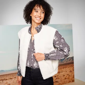 Buklé vesta režná 52