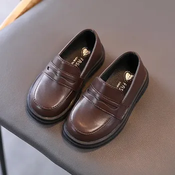 Chlapecké polobotky Kožené dětské polobotky vhodné na školní a slavnostní nošení Velikost: 26, Barva (Varianta): Hnědá