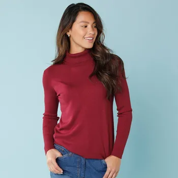 Dámský svetr Žebrovaný rolák pro menší postavu granátová 50