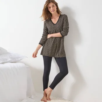 Dámská móda Pyžamo s legínami, dlouhými rukávy a zvířecím vzorem černá/béžová 46/48