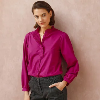 Dámská halenka Jednobarevná halenka s volánkem purpurová 54