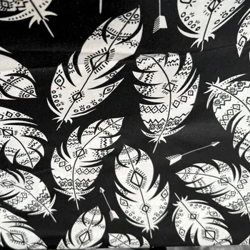 Rumitex Bavlněná látka, cena za 1 metr, šíře 160 cm, BÍLÉ PEŘÍ NA ČERNÉM
