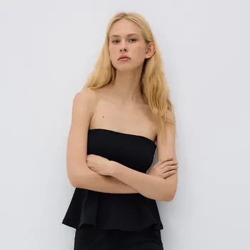 Dámské tričko Reserved - Krátký top se záhyby - černý - ZQ815-99X - ZQ815-99X-S