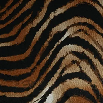 Satén černohnědý zvířecí vzor, š.145