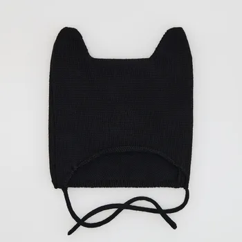 Čepice Reserved - Vlněná čepice - černý - 877GT-99X - 877GT-99X-3Y5