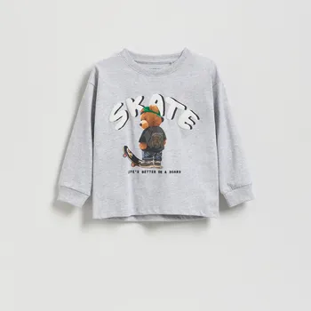 Dětská móda Reserved - Tričko s&nbsp;dlouhými rukávy a&nbsp;potiskem - tmavě šedá - 103FI-90M - 103FI-90M-104