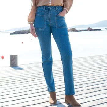 Dámské džíny Rovné džíny s našitými kapsami modrá 52