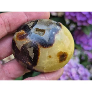 Přírodní kámen Leštěný kámen septárie 140g (Madagaskar)