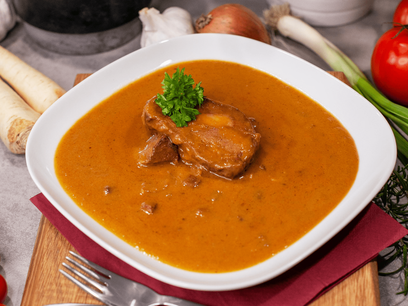 DOVAST Hamburská vepřová kýta Velikost: Jednoporcové (400g)