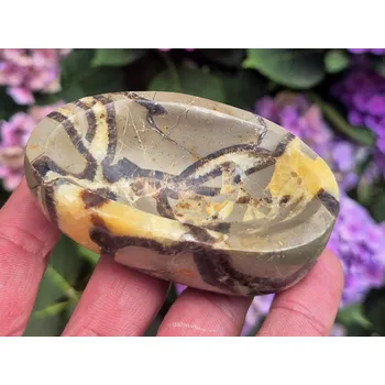 Přírodní kámen Miska septarie malá 145g Madagaskar