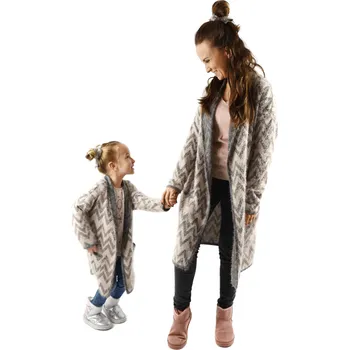 Dámský svetr Souprava kardiganů pro maminku a dceru - šedo-smetanová Velikost dospělý: 140/146