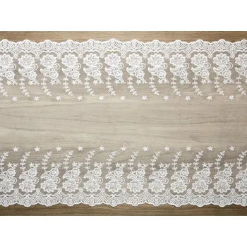 Luxusní bílá krajková organza IV