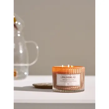 Svíčka Sinsay - Vánoční vonná svíčka Gingerbread - béžová - 803FV-80X - 803FV-80X-ONE