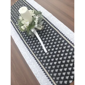 ubrus Běhoun - vánoční ubrus stříbrné stromečky na černé | 42 x 99 (Rozměr: 42 x 99 cm)