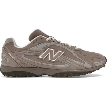 Pánská obuv New Balance 204L Mushroom Arid Stone Velikost: 40.5 U204LMMA