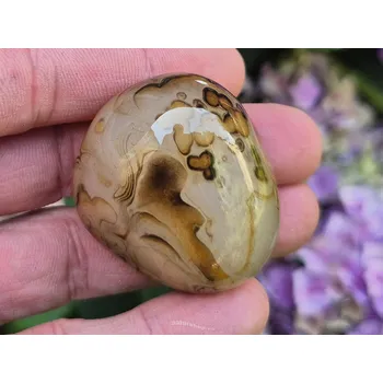 Přírodní kámen Achát sardonyx Čína 51g