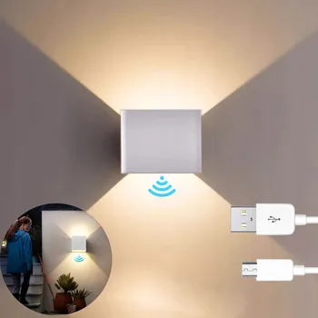Nástěnné svítidlo Nástěnné svítidlo LED ve tvaru krychle 4000K s pohybovým senzorem