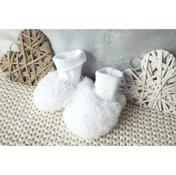 Capáčky AMÁLKA Chlupaté kojenecké capáčky LAMA, bílé Velikost: 68-80