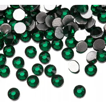 SS10 Smaragdové skleněné Zirkony na nehty 50 ks