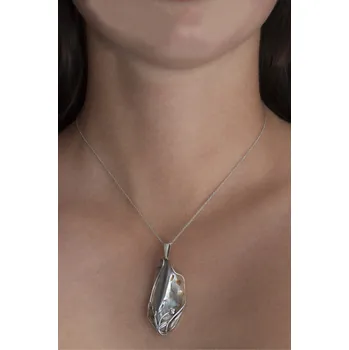 Přívěsek perleť - stříbrný přívěsek (PER106)