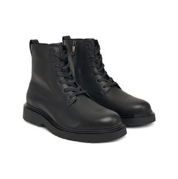 Dámská obuv Calvin Klein Kotníková obuv Combat Ess Lace Up Zip Boot Lth YM0YM01373 Černá 41