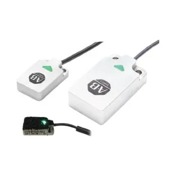 Allen Bradley Indukční, Snímač přiblížení Pravoúhlý 7 mm IO-Link 24 → 30 V DC