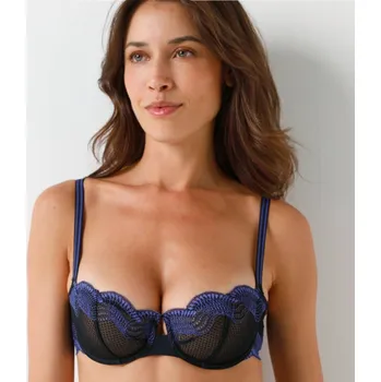 Podprsenka Vyztužená krajková podprsenka Comfort Glam Triumph, s kosticemi černá 80C