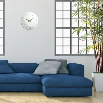 Hodiny Bílé nástěnné hodiny do ložnice s dřevěnými ručičkami