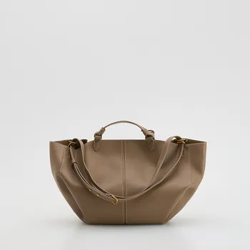 Kabelka Reserved - Kabelka shopper - kávová - 731FC-84X - 731FC-84X-ONE