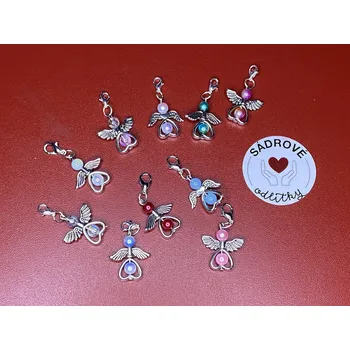 HandMade by VeJa Přívěšek 6mm - andílek se srdíčkem pro štěstí/ radost