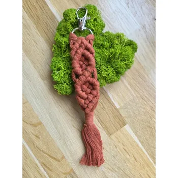 Přívěsek Upetry Přívěsek macrame cihlová barva