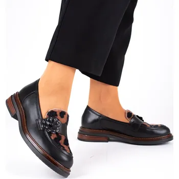 Dámské sandále Dámské černé mokasíny Letizia z pravé kůže s leopardím vzorem Velikost: 39